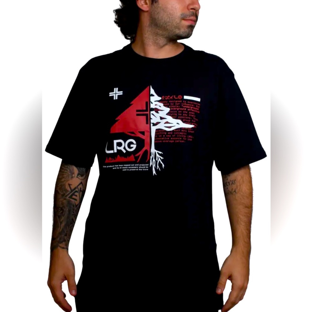 NWT LRG Men’s Shirt Size Medium